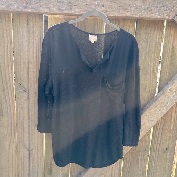 Anthropologie Postmark 100% Linen Solid Black Henley Raglan Style Tee Blouse - Picture 1 of 7